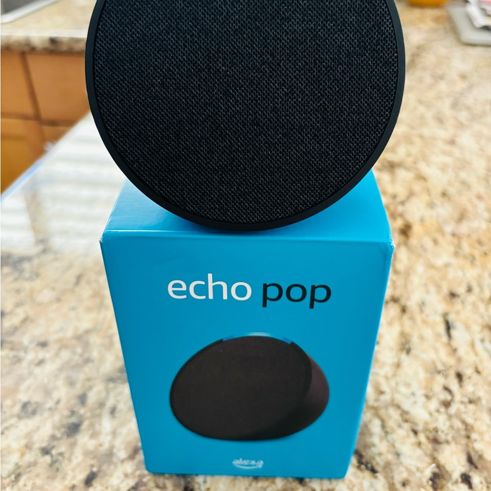 Alex Echo Pop